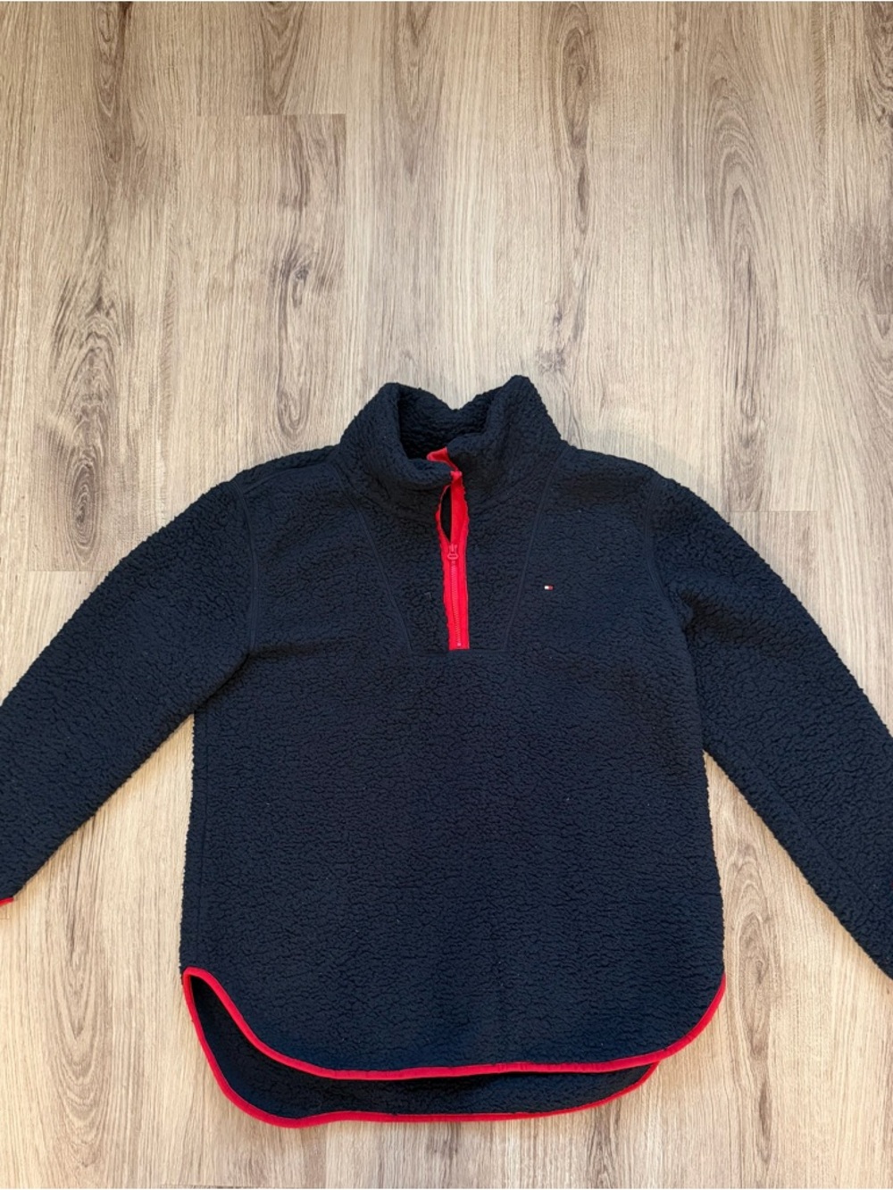 Tommy Hilfiger Navy Pullover with Red Trim